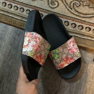 Gucci slides